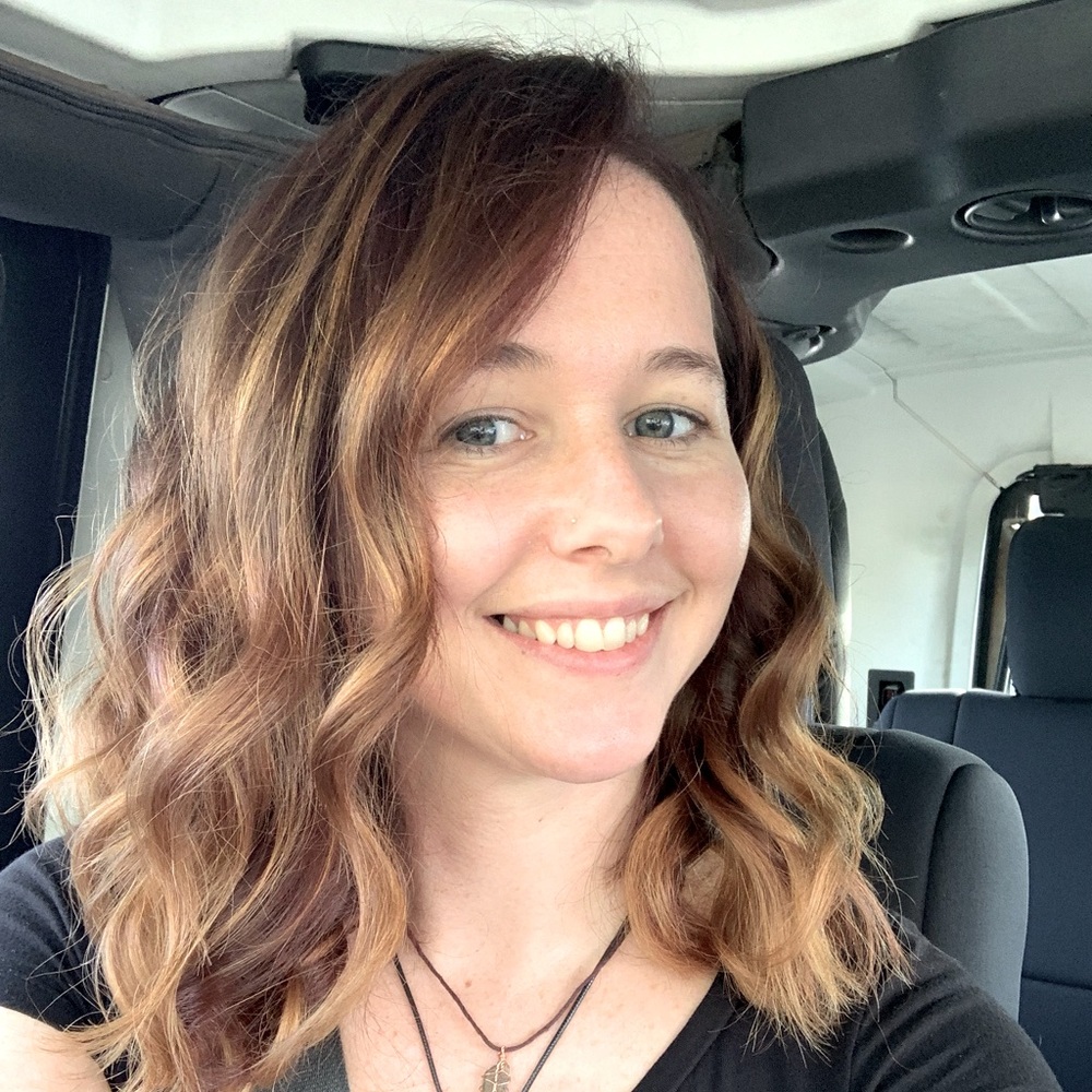 Meet your Posher, Andrea